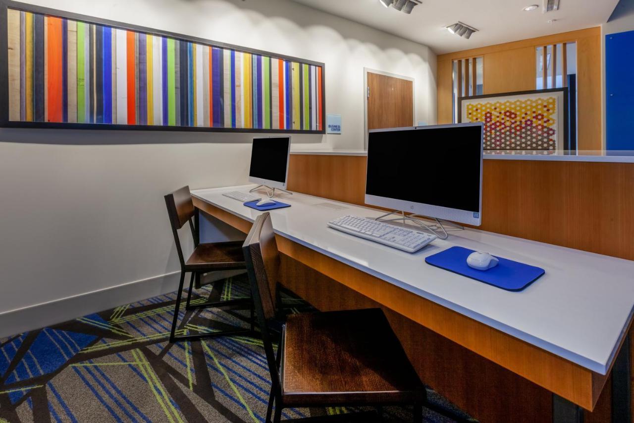 Express & Brunswick-harpers Ferry Area By Ihg 3*