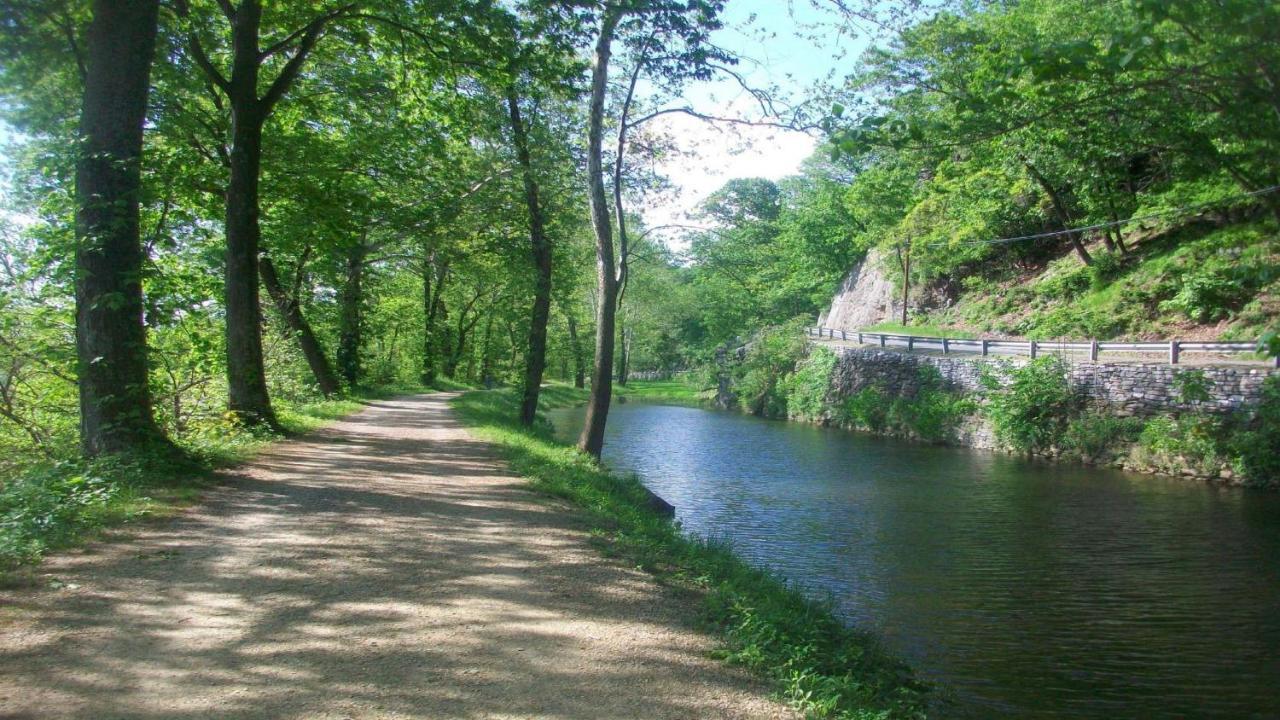 Express & Brunswick-harpers Ferry Area By Ihg Hotel Brunswick