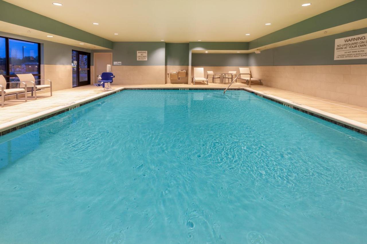 Express & Brunswick-harpers Ferry Area By Ihg 3*