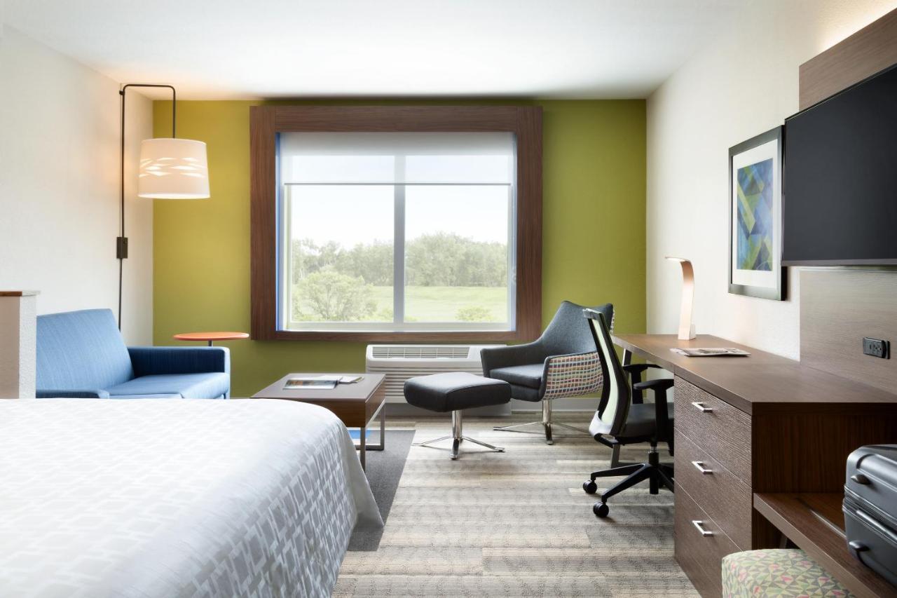 Hotel Express & Brunswick-harpers Ferry Area By Ihg