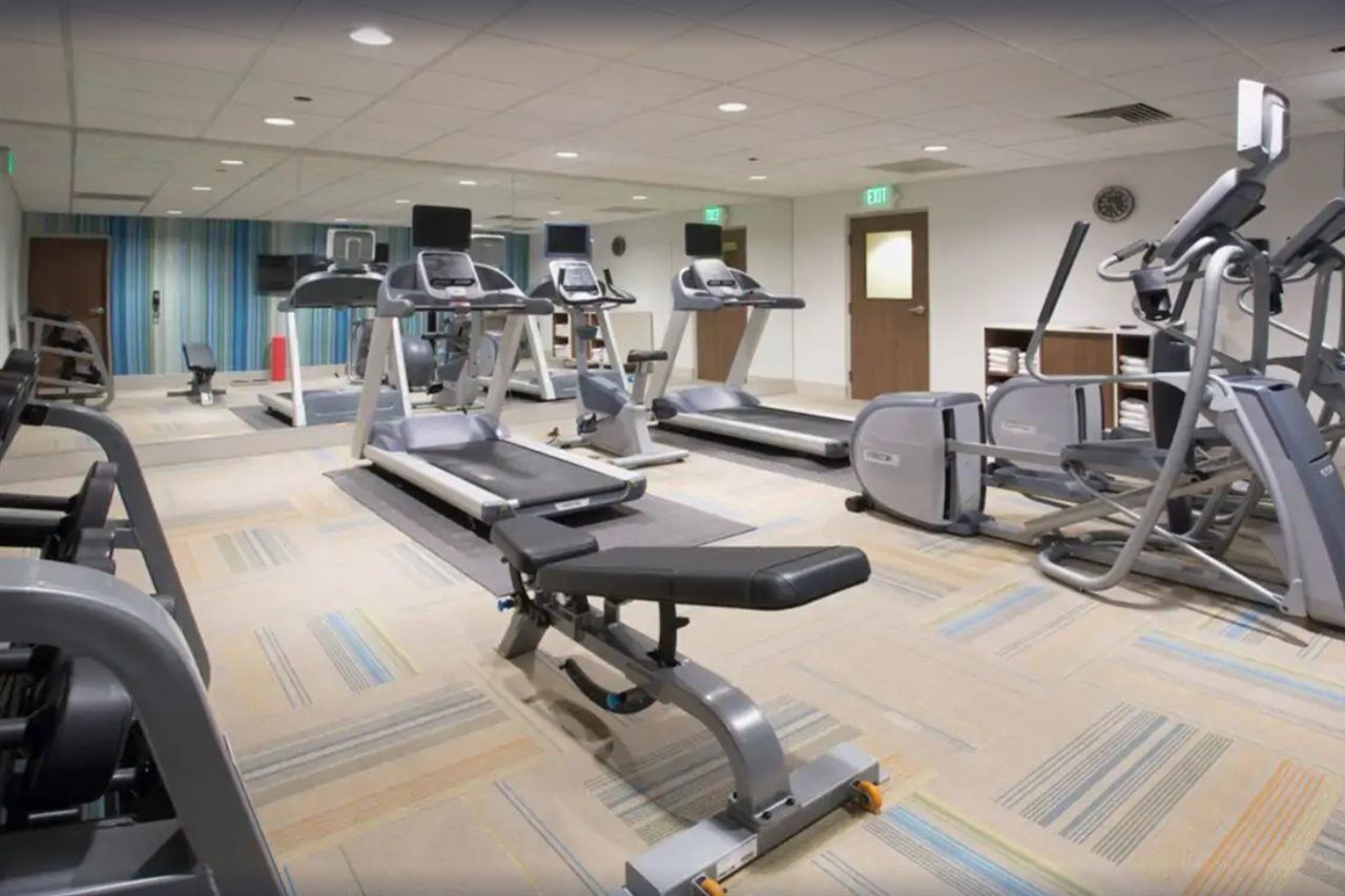 Hotel Express & Brunswick-harpers Ferry Area By Ihg 3*